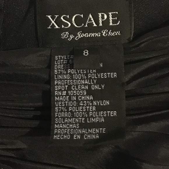 Black Ball gown - Picture 4 of 4